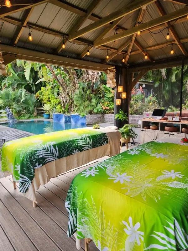 Date-Night-Friday with Malama Honua Massage Therapy*Couples Lomi*